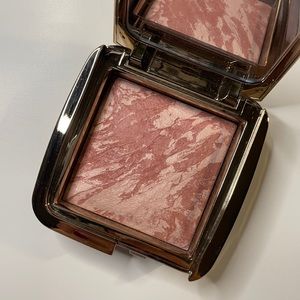 Hourglass Ambient Lighting Blush in Mood Exposure